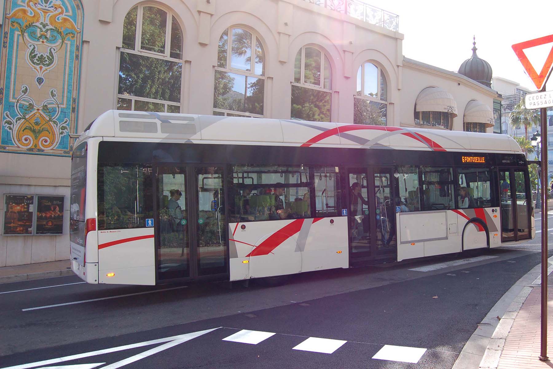 bus cam monaco